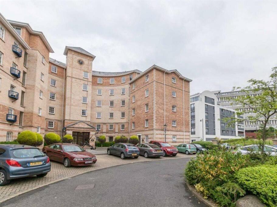 My Waterfront Apartment, Views Over Water Of Leith 爱丁堡 外观 照片